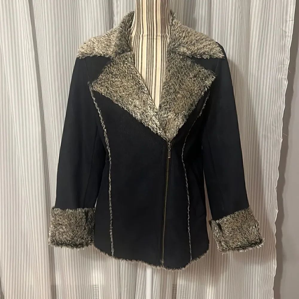 COUNTY suede/faux fur lined coat. Small